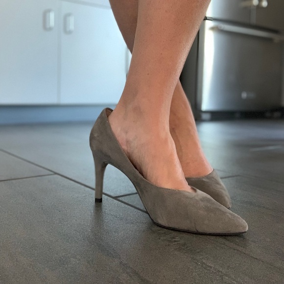 Meet the Posher - Tami - Picture 4 of 8